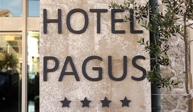 Chorvatsko - Family hotel Pagus  
