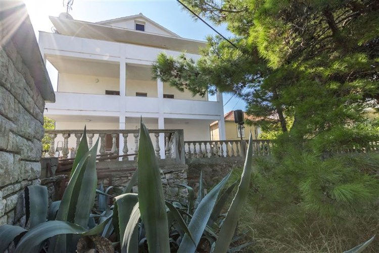 Vila Jakov