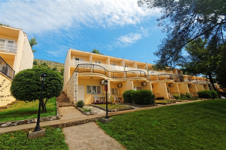 Hotel Val (ex. Jadran)