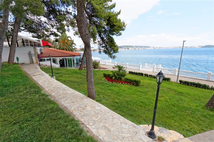 Hotel Val (ex. Jadran)