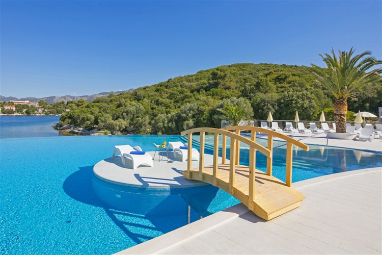 Aminess Vival Port 9 Resort