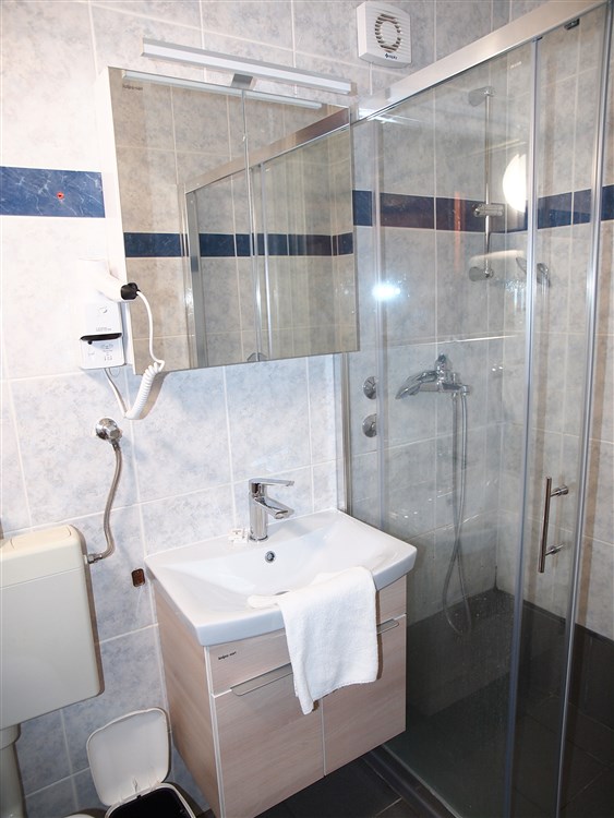 Hotel Aurora s polopenzí