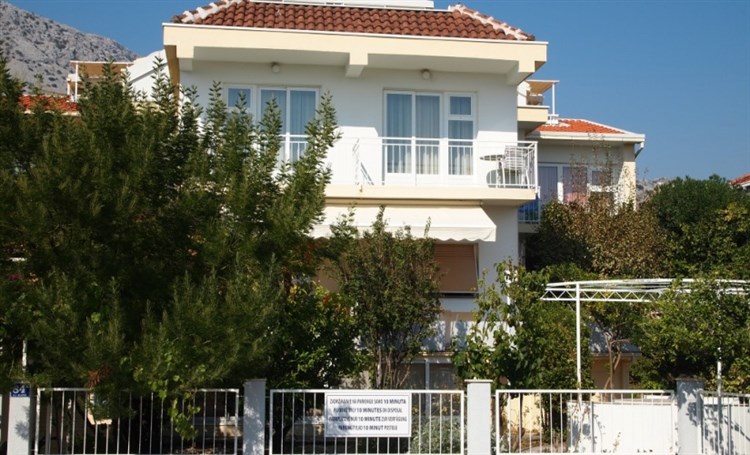 Villa Orebič Tours (Vila Dusko)