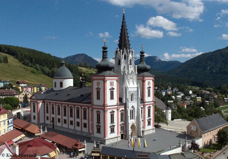 Mariazell a přírodní skvosty Ötscheru – soutěska Wasserlochklamm a vodopády