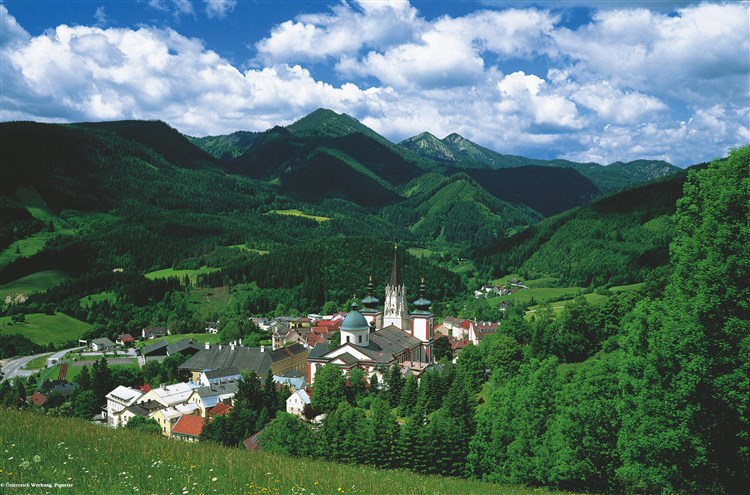Mariazell a přírodní skvosty Ötscheru – soutěska Wasserlochklamm a vodopády