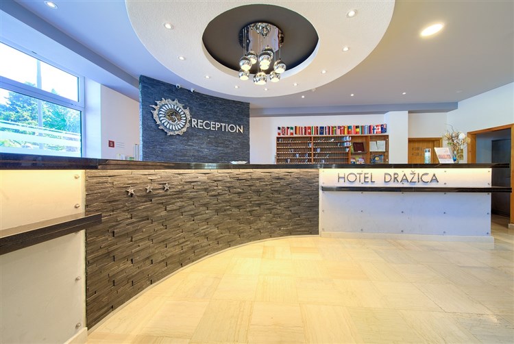Hotel Dražica