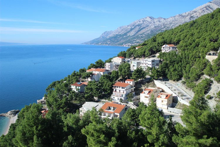 Apartmány Astra a Pinija