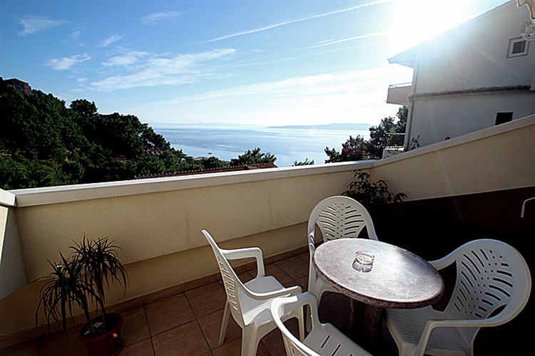 Apartmány Astra a Pinija