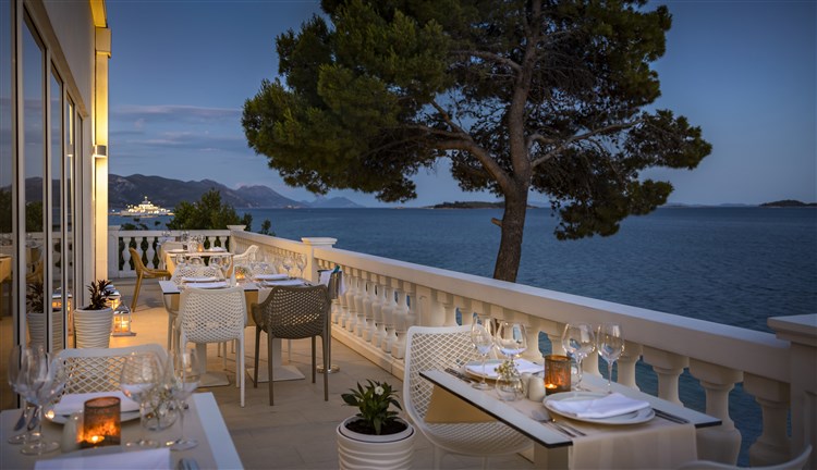 Aminess Younique Bellevue Hotel