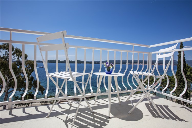 Aminess Younique Bellevue Hotel