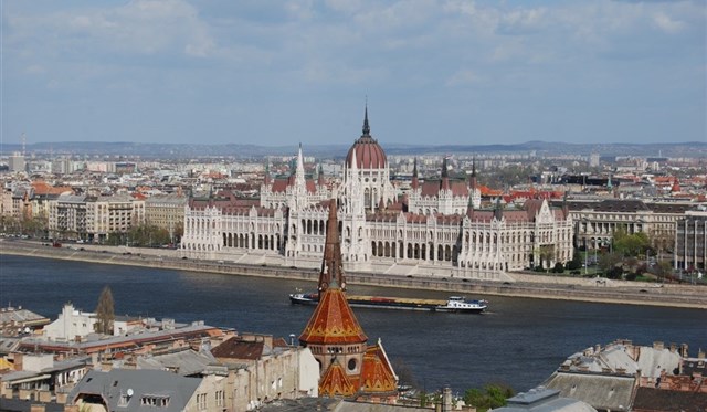 Maďarsko - PODUNAJSKÉ METROPOLE - Vídeň, Bratislava a Budapešť s plavbou  