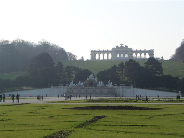 PODUNAJSKÉ METROPOLE - Vídeň, Bratislava a Budapešť