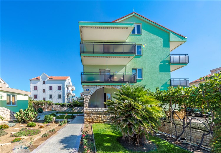 Apartmány Apolonija