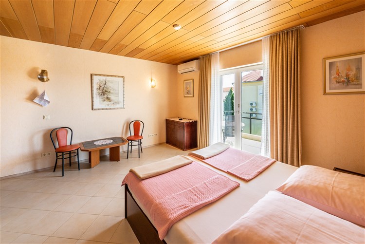 Apartmány Apolonija