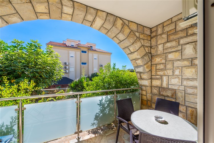 Apartmány Apolonija