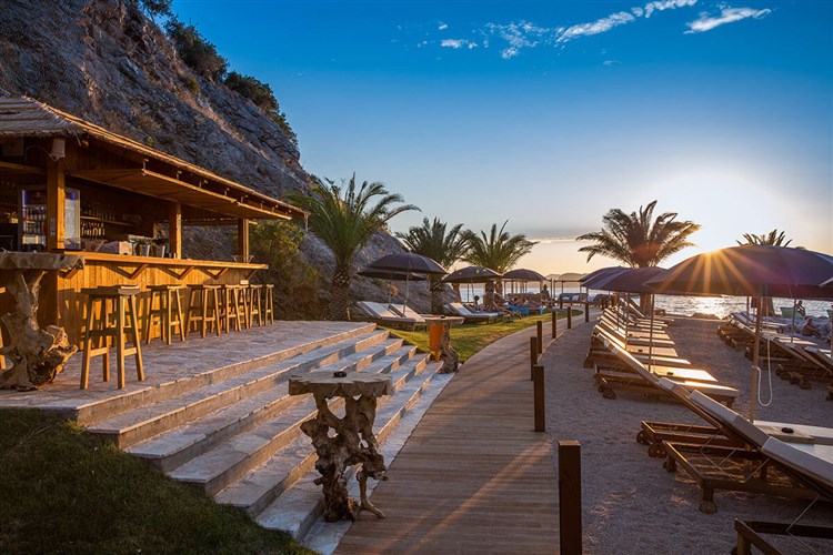 Club Dubrovnik Sunny Hotel by Valamar