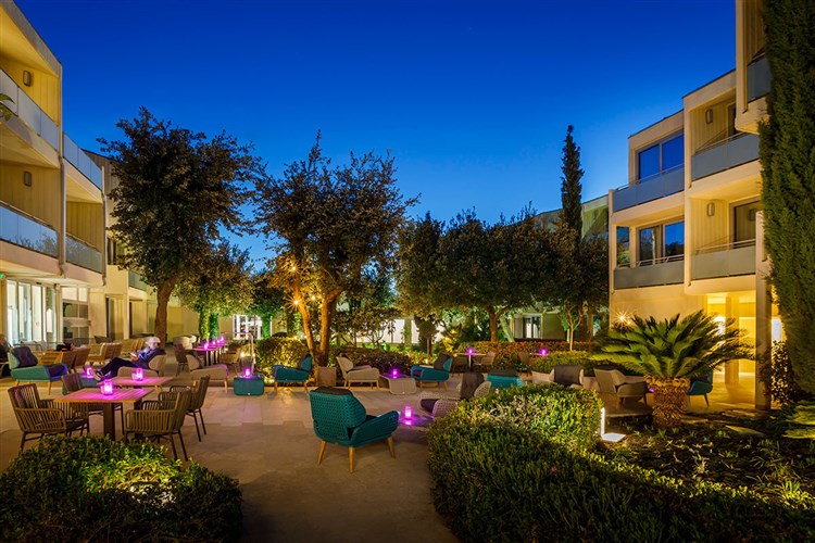 Valamar Argosy Hotel