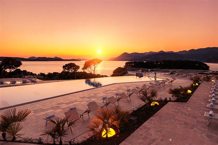 Valamar Argosy Hotel