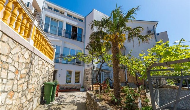 Chorvatsko - Apartmány Bellamare  