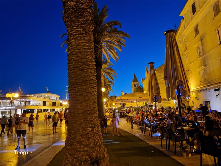 Plavba Střední Dalmácií