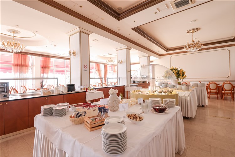 Hotel Val (ex. Jadran)