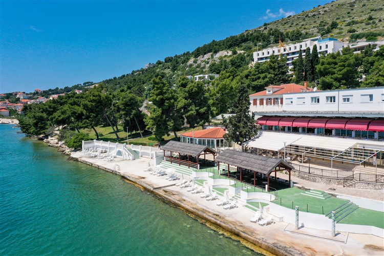 Hotel Val (ex. Jadran)