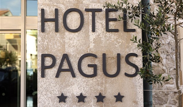 Pag - Family hotel Pagus  