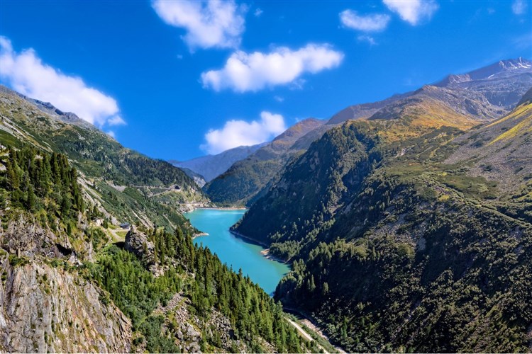 KRÁSY KORUTAN Alpské štíty, ledovce, jezera, hrady a města jižního Rakouska