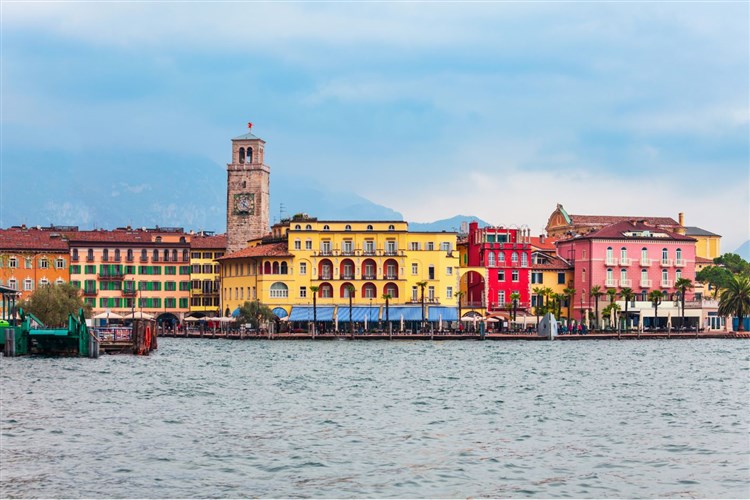 Lago di Garda a Lago d'Iseo