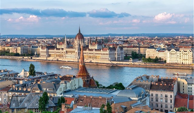 Maďarsko - PODUNAJSKÉ METROPOLE - Vídeň, Bratislava a Budapešť  