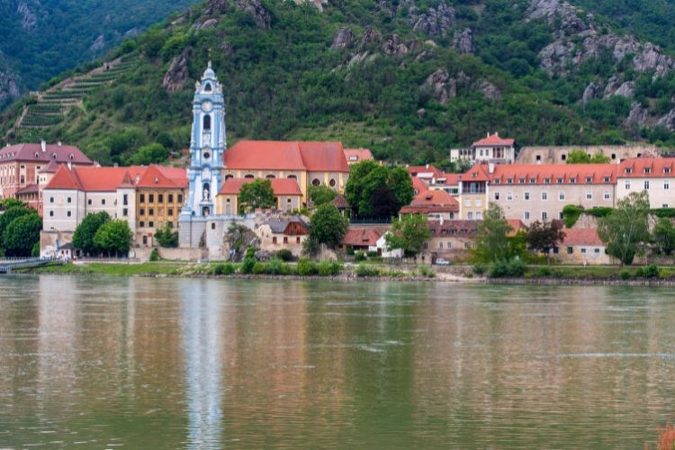 Rakousko  - ÚDOLÍ WACHAU – jedna z nejkrásnějších světových lokalit