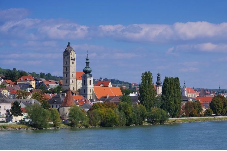 Rakousko  - ÚDOLÍ WACHAU – jedna z nejkrásnějších světových lokalit