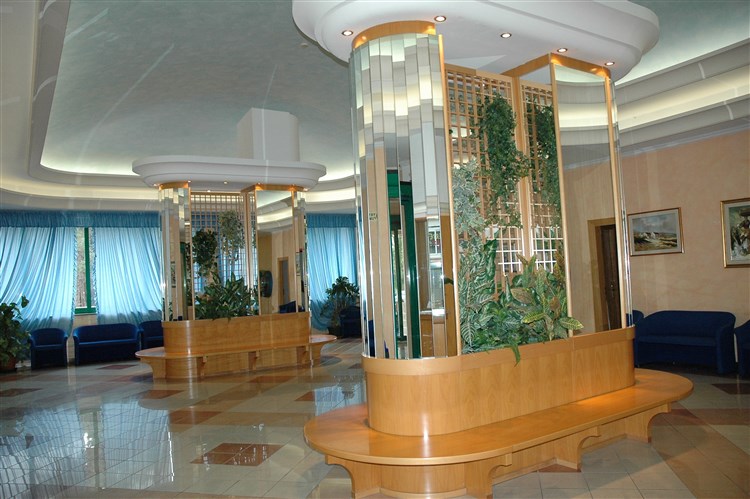 Bella Italia EFA Village