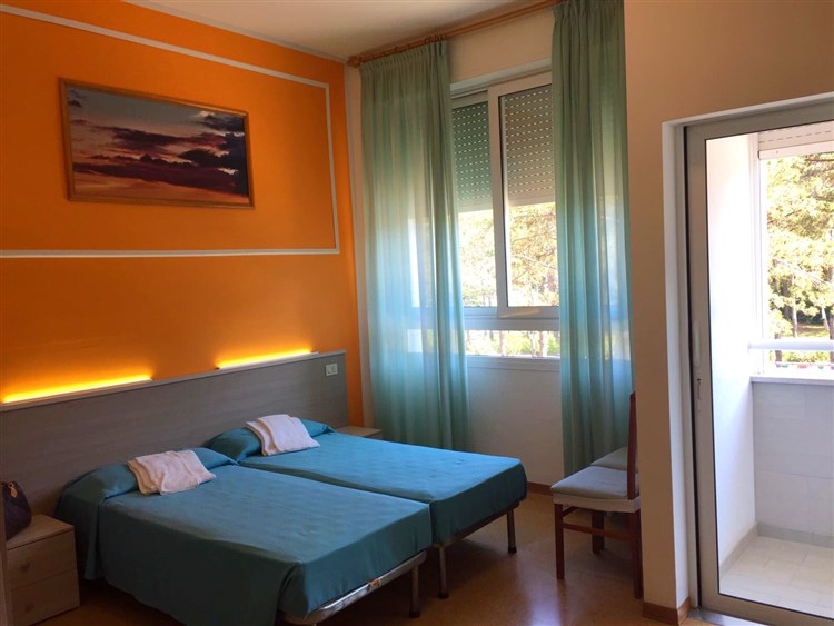 Bella Italia EFA Village