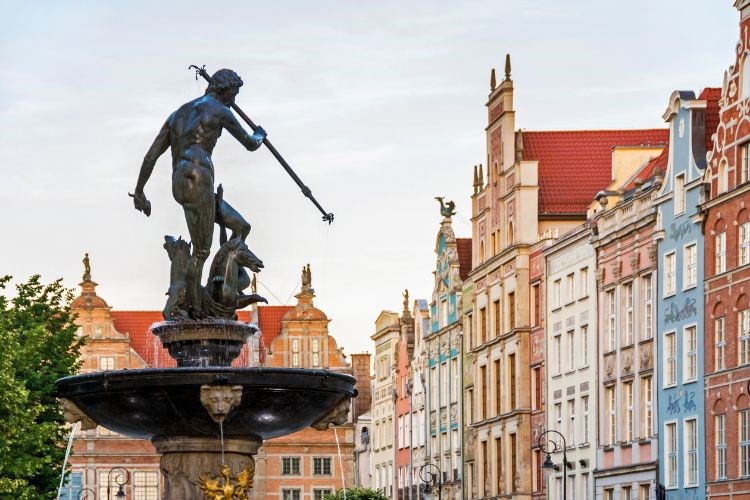 VELKÝ OKRUH POLSKEM - Baltské moře, Mazurská jezera a Varšava