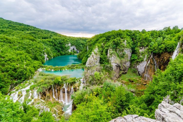 Chorvatské národní parky a města Dalmácie - vstup do NP Krka a Plitvice v ceně zájezdu