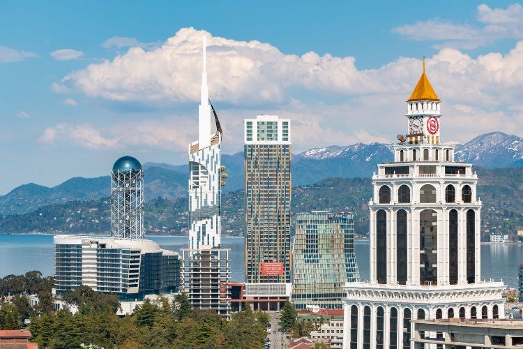 VELKÝ OKRUH GRUZIÍ - Bájná Kolchida mezi Kavkazem a Černým mořem