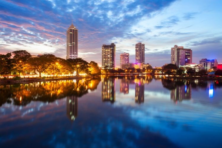 Srí Lanka - Cejlon - ráj bez andělů