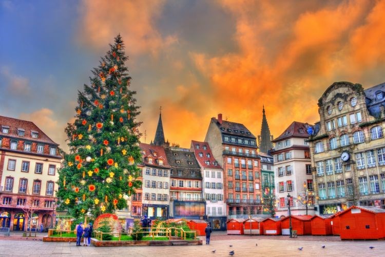 ADVENTNÍ ALSASKO A LOTRINSKO - Do Francie za svařákem, pohádkovou architekturou a výstavnými městy