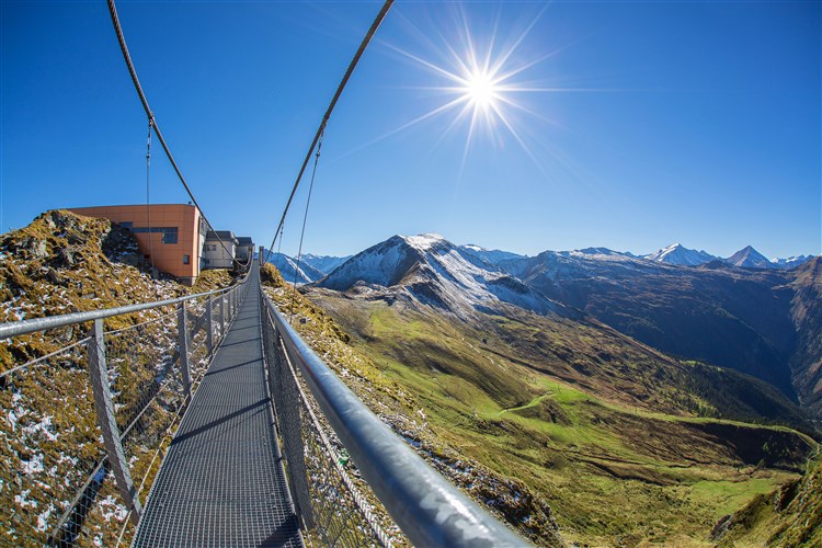 Lázeňské alpské středisko Bad Gastein a výjezd lanovkou na Stubnerkogel