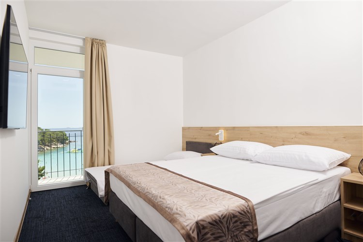 Colentum Resort Murter