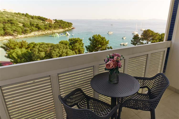 Colentum Resort Murter