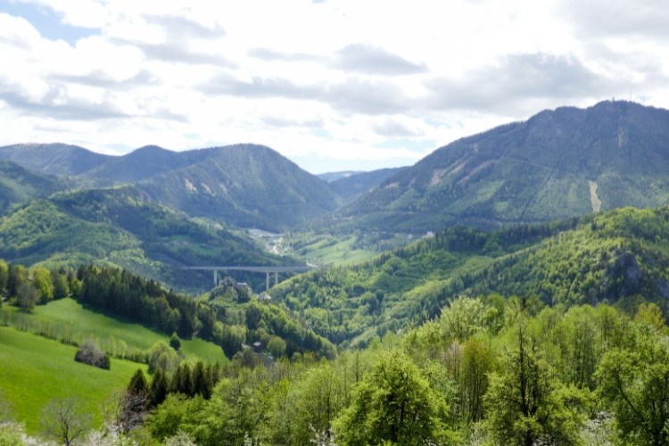 Semmering – Historická železnice UNESCO a hrad Forchtenstein