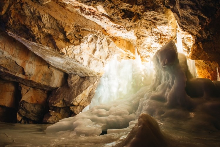 Dachstein – Ledové jeskyně a alpské vyhlídky