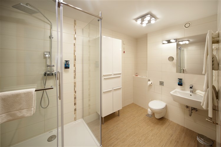 Lázeňský zážitek v Terme Dobrna – procedury a doprava v ceně