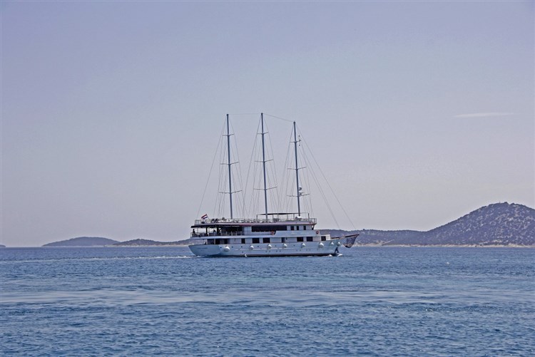 Plavba mezi tisíci ostrovy Rijeka