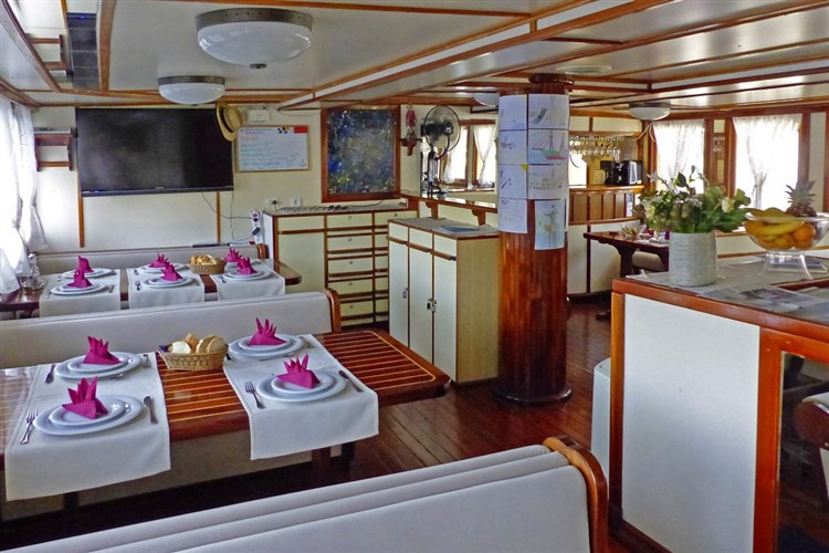 Plavba mezi tisíci ostrovy Rijeka