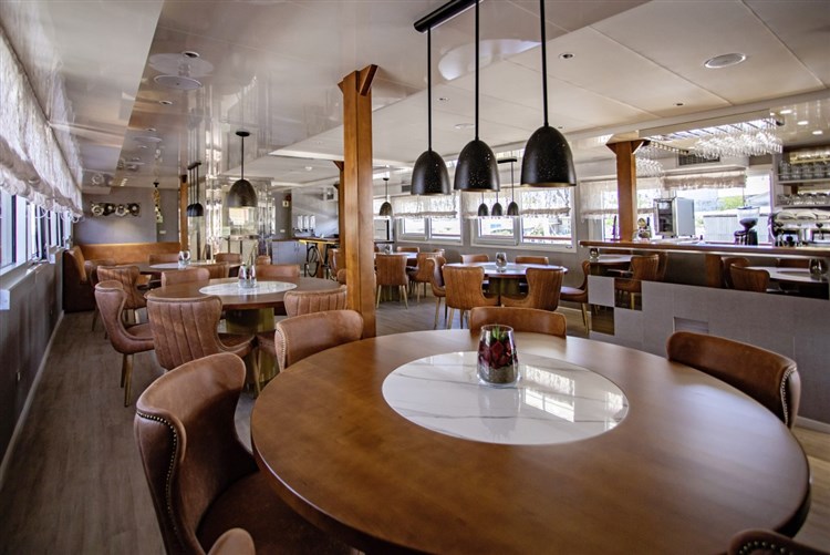 Plavba mezi tisíci ostrovy Rijeka