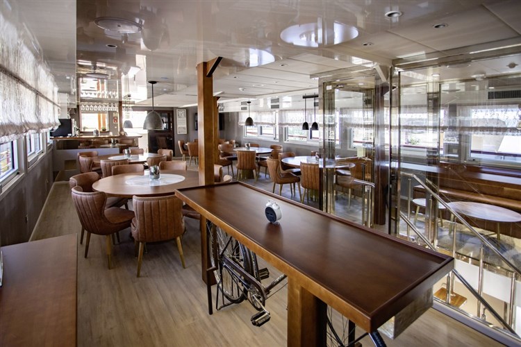 Plavba mezi tisíci ostrovy Rijeka