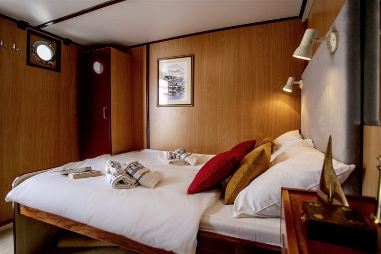 Plavba mezi tisíci ostrovy Trogir